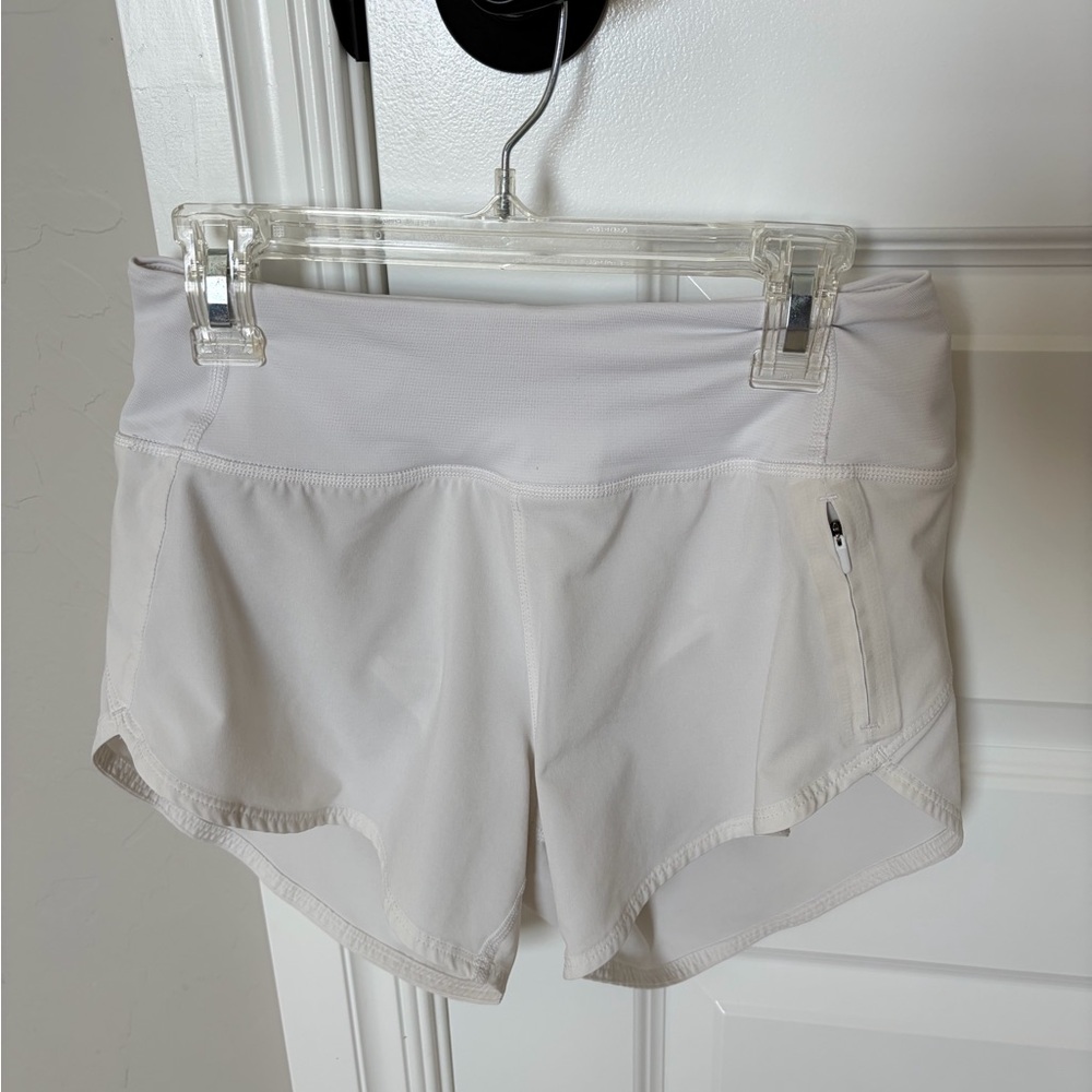 Outdoor Voices Women’s Hudson Short 2.5” White Pocket Size XS